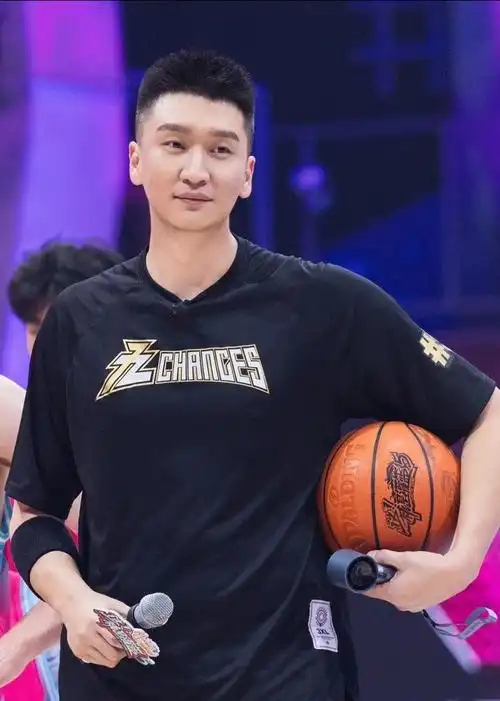 大乐透开奖结果-抵达北京，孙悦官宣，正式上任，亮相新岗位，秀出40岁第一次扣篮|NBA总冠军|洛杉矶湖人队|中国男篮|北控男篮|nba_新浪体育_新浪新闻