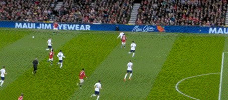 【英超】C罗戴帽 凯恩点射 曼联两度被追平3比2热刺