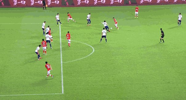 1628683058247014810.gif 大乐透开奖结果-【中超】艾克森戴帽邓涵文助攻带帽 广州队5比0青岛