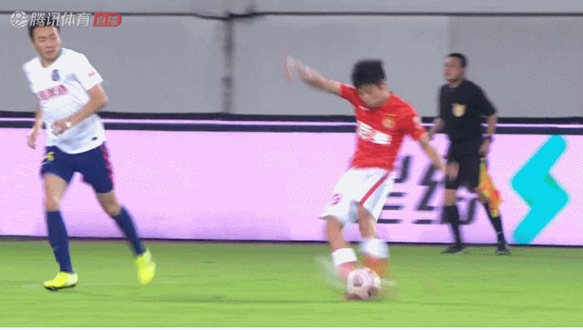 1628683086829059817.gif 大乐透开奖结果-【中超】艾克森戴帽邓涵文助攻带帽 广州队5比0青岛